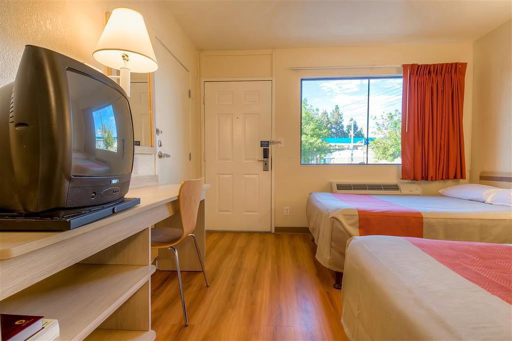 Motel 6-Rosemead, Ca - Los Angeles Номер фото