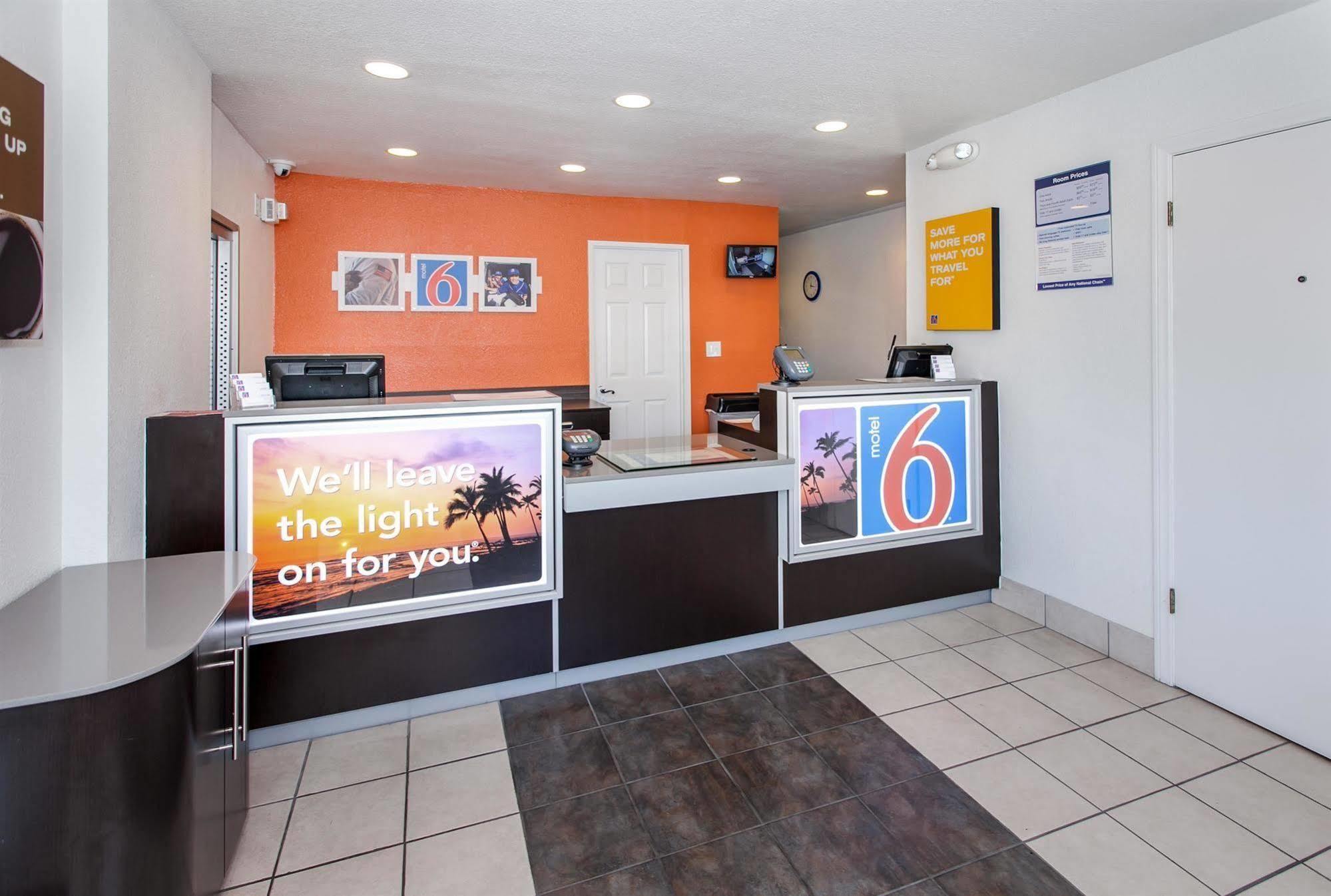 Motel 6-Rosemead, Ca - Los Angeles Экстерьер фото