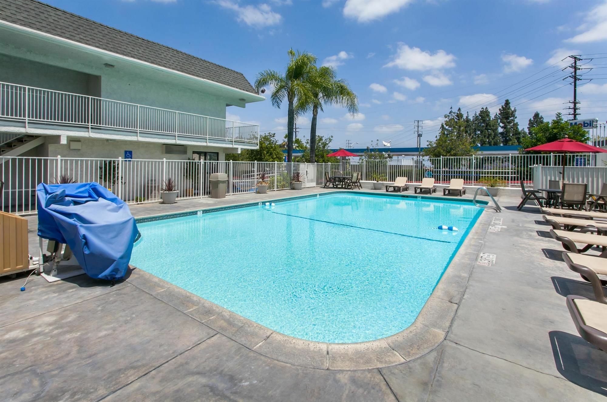Motel 6-Rosemead, Ca - Los Angeles Экстерьер фото